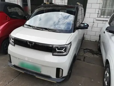 Wuling MINIEV