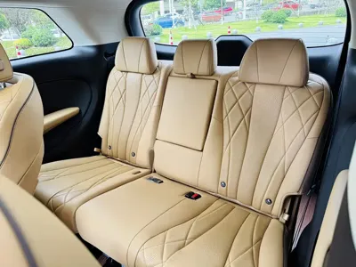 Denza Denza D9