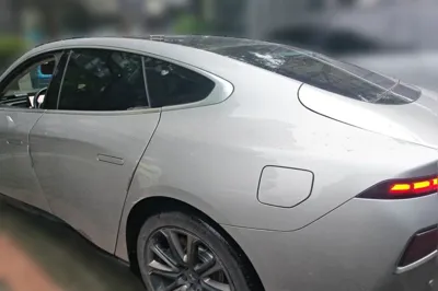 Xpeng P7