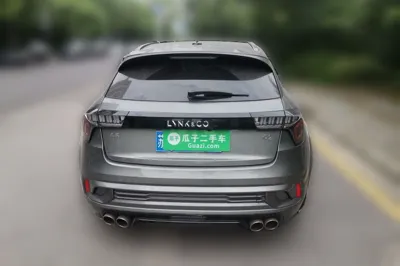 Lynk & Co 02 Hatchback
