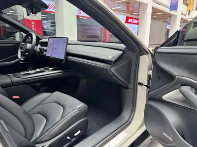 Xiaomi SU7