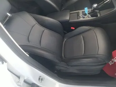 Roewe i5