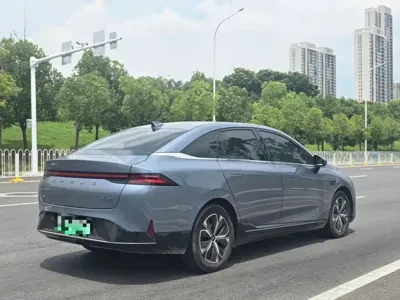 Xpeng P5