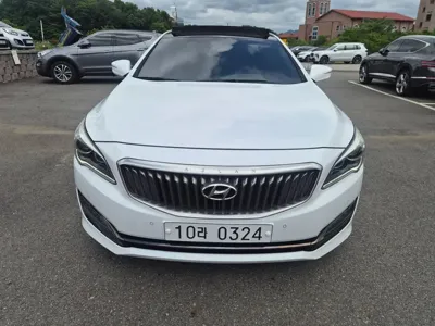 Hyundai Aslan