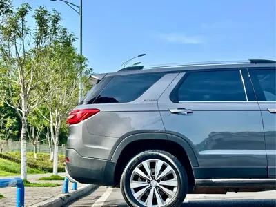Changan CS95