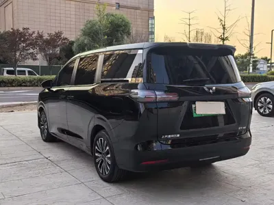 Wuling 星光730新能源