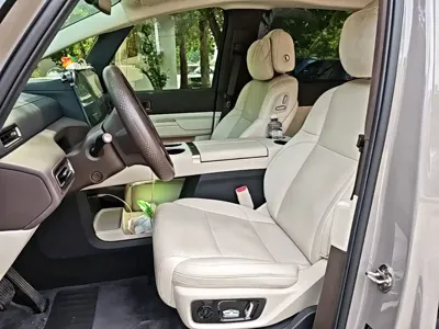 Li Auto Li MEGA