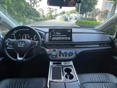 Honda Elysion