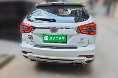 BYD S7