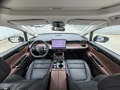 GAC Motor 传祺E8 PHEV