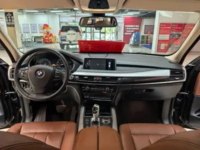 BMW X5 (Import)