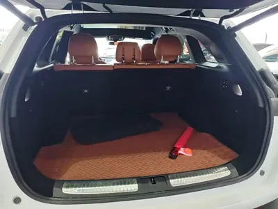 Xpeng G9