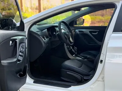 Hyundai Elantra Langdong
