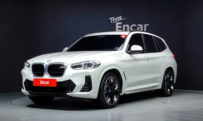 BMW iX3