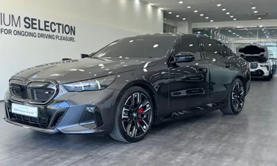 BMW i5