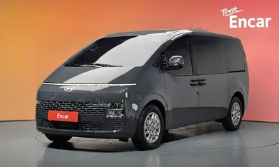 Hyundai Staria