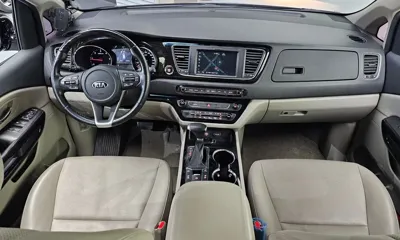 Kia Canival