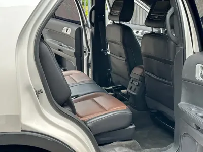Ford Explorer (Import)