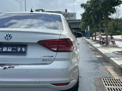 Volkswagen Lavida
