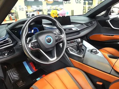 BMW i8