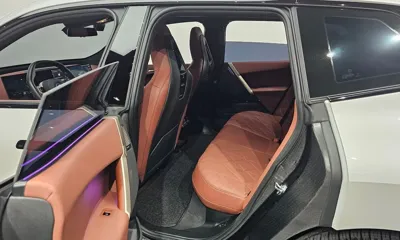 BMW iX
