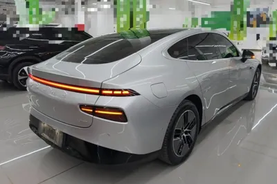 Xpeng P7