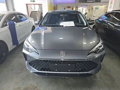 Roewe i5