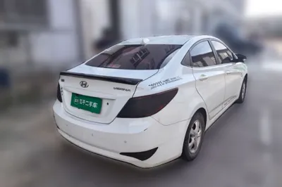 Hyundai Verna (older generation)