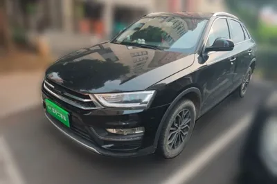 Zotye SR7