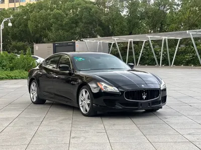 Maserati Quattroporte