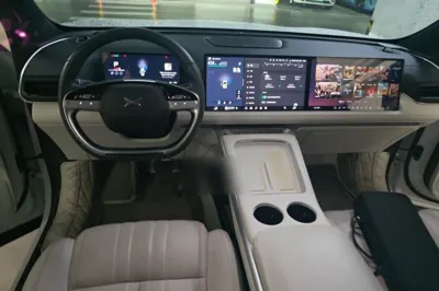 Xpeng G9