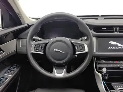 Jaguar XFL