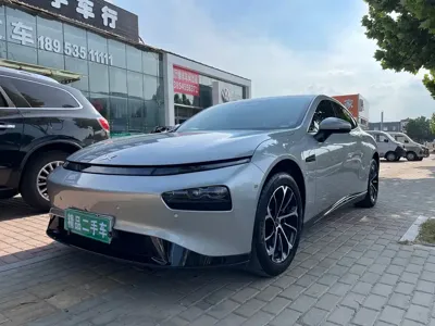Xpeng P7