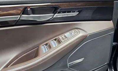 Genesis EQ900