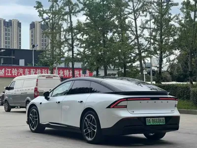 Xpeng P7+