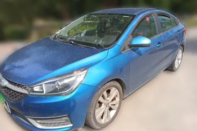 Chery Arrizo 5