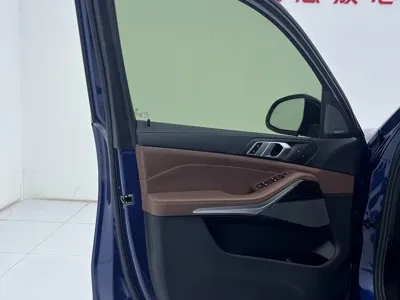 BMW X5 (Import)