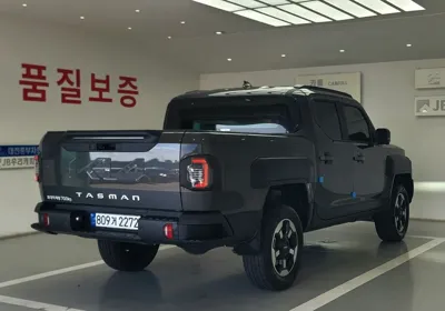 Kia Tasman