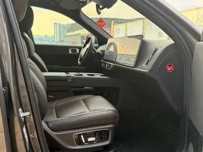 Li Auto Li L8