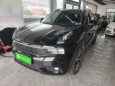 Lynk & Co 01 EM-P