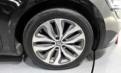 Renault-KoreaSamsung SM6