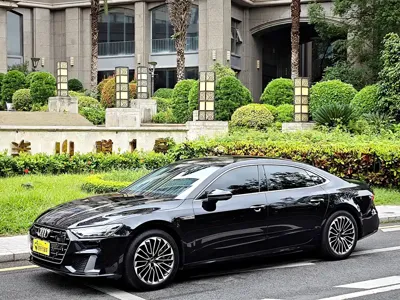 Audi A7L