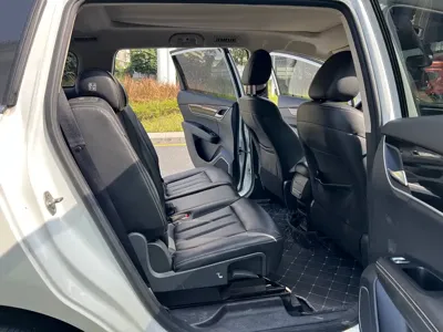 BYD MAX
