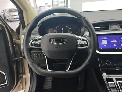 Geely Emgrand GS