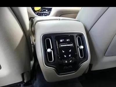 Astonmartin DBX