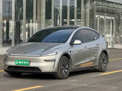 Tesla Model Y L