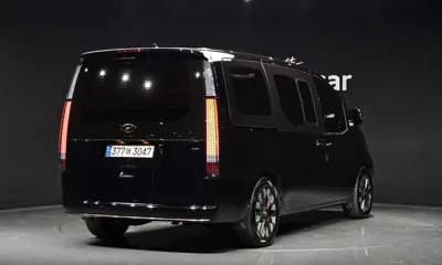 Hyundai Staria