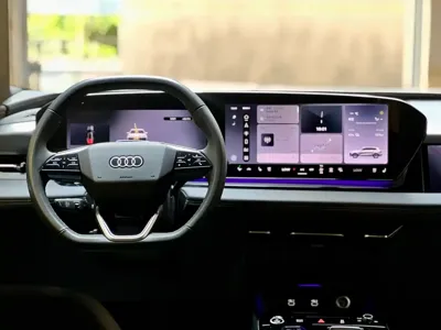 Audi 奥迪Q6L e-tron