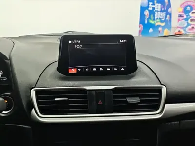 Mazda 3 Axela