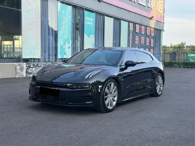 Zeekr 001